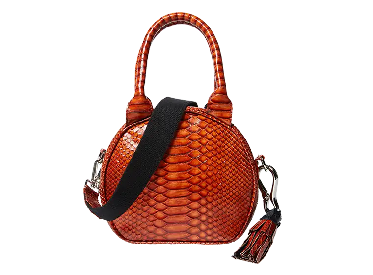 Hand Drawn Clipping Path Services​